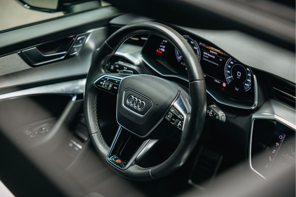 Audi A6 Avant 55 TFSI e quattro Competition | Maxton Design | 360 camera | S-line | Pano | Stoelverwarming | Audi A6 Avant 55 TFSI e quattro Competition | Maxton Design | 360 camera | S-line | Pano | Stoelverwarming |