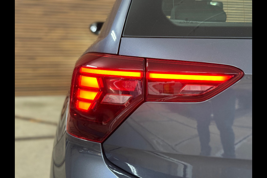 Volkswagen Polo 1.0 TSI DSG Life | Virtual Cockpit | DAB | Navi | Adaptive Cruise | Carplay | LED | 16' inch Volkswagen Polo 1.0 TSI DSG Life | Virtual Cockpit | DAB | Navi | Adaptive Cruise | Carplay | LED | 16' inch