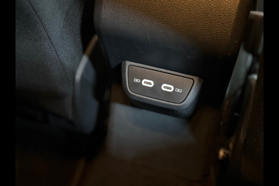 Volkswagen Polo 1.0 TSI DSG Life | Virtual Cockpit | DAB | Navi | Adaptive Cruise | Carplay | LED | 16' inch Volkswagen Polo 1.0 TSI DSG Life | Virtual Cockpit | DAB | Navi | Adaptive Cruise | Carplay | LED | 16' inch