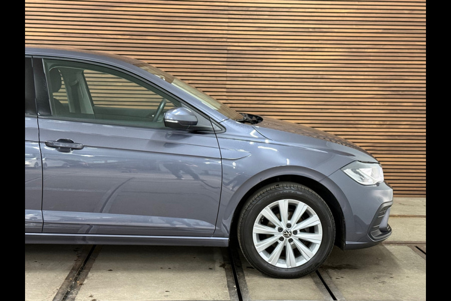 Volkswagen Polo 1.0 TSI DSG Life | Virtual Cockpit | DAB | Navi | Adaptive Cruise | Carplay | LED | 16' inch Volkswagen Polo 1.0 TSI DSG Life | Virtual Cockpit | DAB | Navi | Adaptive Cruise | Carplay | LED | 16' inch