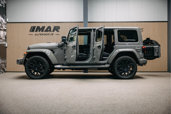 Jeep Wrangler Unlimited 4xe 380 Sahara | Corse Edition Custom made | Unieke kleur | Hybride | Jeep Wrangler Unlimited 4xe 380 Sahara | Corse Edition Custom made | Unieke kleur | Hybride |