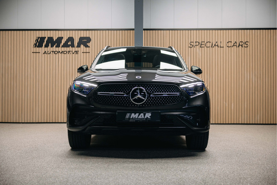 Mercedes-Benz GLC 300e 4MATIC AMG Line | Pano | Stoelverwarming | 360 camera | AMG Look Mercedes-Benz GLC 300e 4MATIC AMG Line | Pano | Stoelverwarming | 360 camera | AMG Look