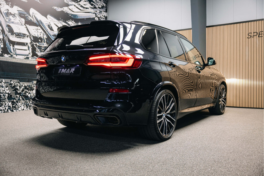 BMW X5 xDrive45e High Executive | Bowers & Wilkins | Carbon | Pano | Head-Up | Luchtvering | Trekhaak | Stoelverwarming en verkoeling |
