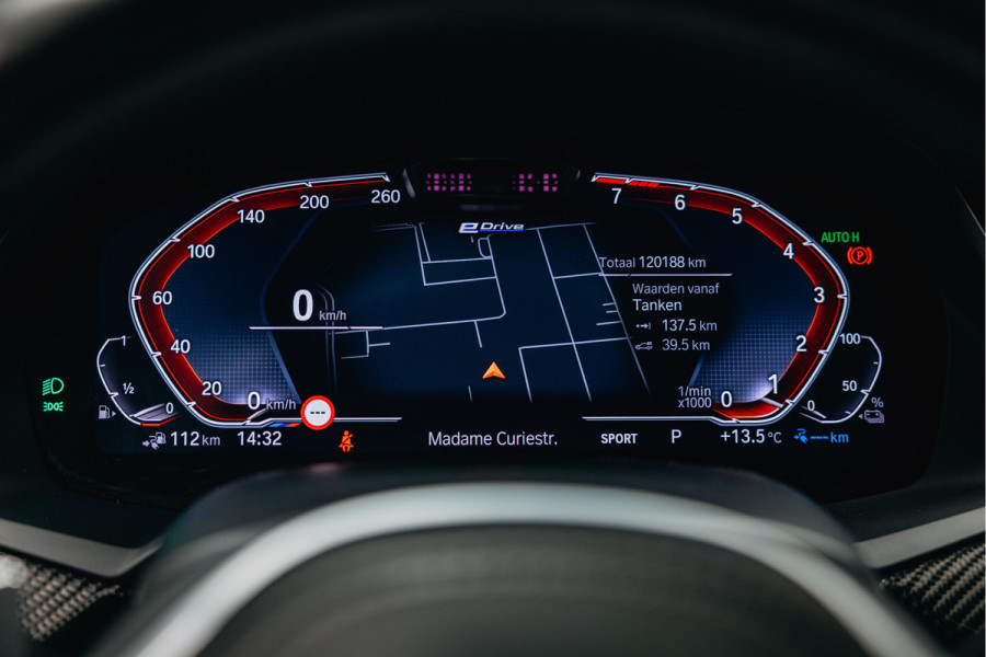 BMW X5 xDrive45e High Executive | Bowers & Wilkins | Carbon | Pano | Head-Up | Luchtvering | Trekhaak | Stoelverwarming en verkoeling |