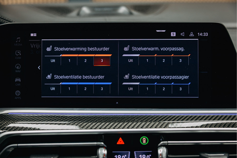 BMW X5 xDrive45e High Executive | Bowers & Wilkins | Carbon | Pano | Head-Up | Luchtvering | Trekhaak | Stoelverwarming en verkoeling |