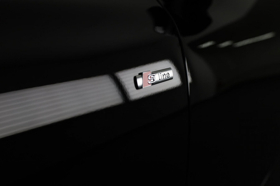 Audi A6 Avant e-tron S edition performance 100 kWh 367pk | Matrix Led verlichting | Elektrisch verstelbare voorstoelen+ geheugen bestuurdersstoel  | Adaptieve cruise controle | 360° Camera Audi A6 Avant e-tron S edition performance 100 kWh 367pk | Matrix Led verlichting | Elektrisch verstelbare voorstoelen+ geheugen bestuurdersstoel  | Adaptieve cruise controle | 360° Camera