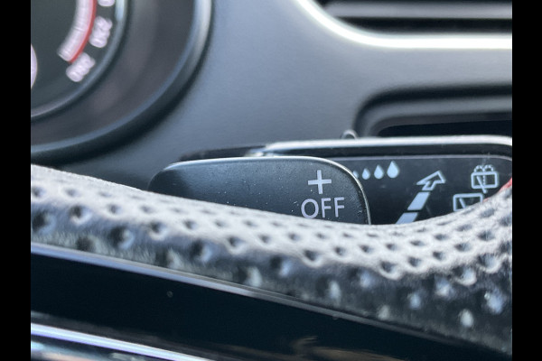 Škoda Octavia Combi 2.0 TSI RS Sportzetels Nav/Cam Carplay Stoelverw Elek.Klep Race-Blue Voll.Onderhouden!