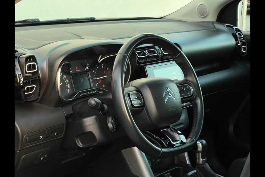 Citroën C3 Aircross 1.2 PureTech S&S Shine PANODAK | NAVI | LMV Citroën C3 Aircross 1.2 PureTech S&S Shine PANODAK | NAVI | LMV