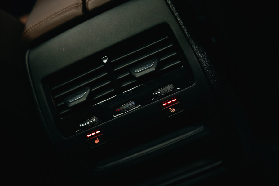 BMW X5 xDrive45e High Executive | Luchtvering | Pano | Harman/Kardon | Head-Up | 360 camera | BMW X5 xDrive45e High Executive | Luchtvering | Pano | Harman/Kardon | Head-Up | 360 camera |