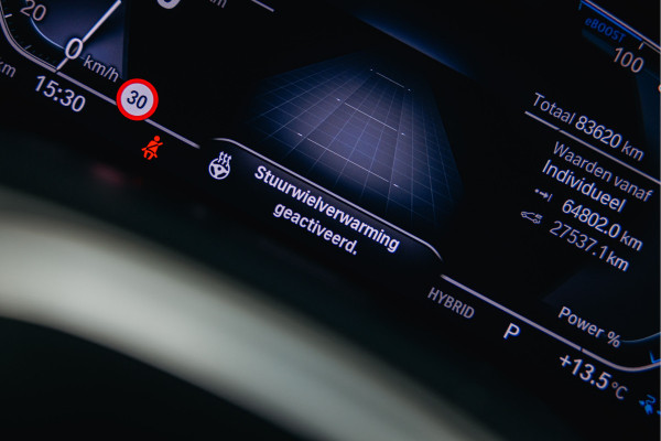 BMW X5 xDrive45e High Executive | Luchtvering | Pano | Harman/Kardon | Head-Up | 360 camera | BMW X5 xDrive45e High Executive | Luchtvering | Pano | Harman/Kardon | Head-Up | 360 camera |