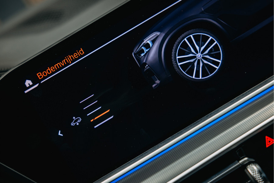 BMW X5 xDrive45e High Executive | Luchtvering | Pano | Harman/Kardon | Head-Up | 360 camera | BMW X5 xDrive45e High Executive | Luchtvering | Pano | Harman/Kardon | Head-Up | 360 camera |