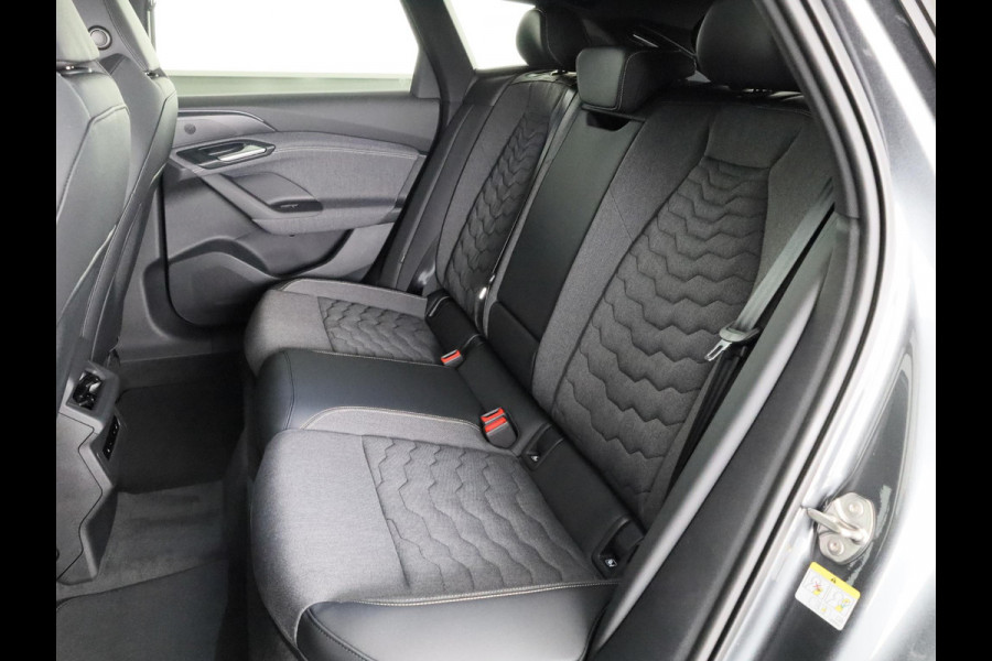 Audi A6 Avant e-tron S edition performance 100 kWh 367pk | Matrix Led | Keyless | Adaptieve cruise controle | Elektrisch verstelbare voorstoelen met geheugen bestuurdersstoel Audi A6 Avant e-tron S edition performance 100 kWh 367pk | Matrix Led | Keyless | Adaptieve cruise controle | Elektrisch verstelbare voorstoelen met geheugen bestuurdersstoel