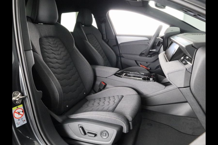 Audi A6 Avant e-tron S edition performance 100 kWh 367pk | Matrix Led | Keyless | Adaptieve cruise controle | Elektrisch verstelbare voorstoelen met geheugen bestuurdersstoel Audi A6 Avant e-tron S edition performance 100 kWh 367pk | Matrix Led | Keyless | Adaptieve cruise controle | Elektrisch verstelbare voorstoelen met geheugen bestuurdersstoel