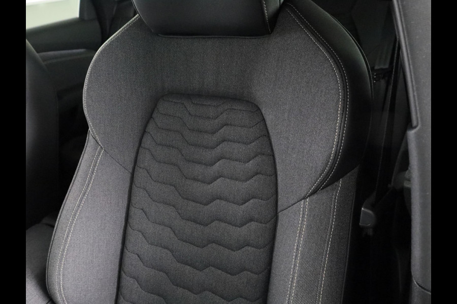 Audi A6 Avant e-tron S edition performance 100 kWh 367pk | Matrix Led | Keyless | Adaptieve cruise controle | Elektrisch verstelbare voorstoelen met geheugen bestuurdersstoel Audi A6 Avant e-tron S edition performance 100 kWh 367pk | Matrix Led | Keyless | Adaptieve cruise controle | Elektrisch verstelbare voorstoelen met geheugen bestuurdersstoel