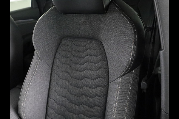 Audi A6 Avant e-tron S edition performance 100 kWh 367pk | Matrix Led | Keyless | Adaptieve cruise controle | Elektrisch verstelbare voorstoelen met geheugen bestuurdersstoel Audi A6 Avant e-tron S edition performance 100 kWh 367pk | Matrix Led | Keyless | Adaptieve cruise controle | Elektrisch verstelbare voorstoelen met geheugen bestuurdersstoel