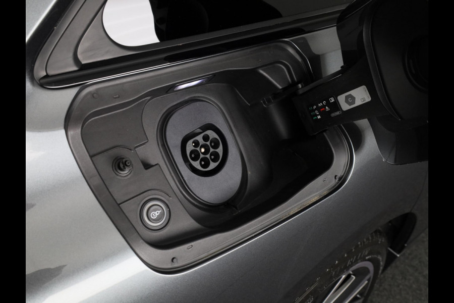 Audi A6 Avant e-tron S edition performance 100 kWh 367pk | Matrix Led | Keyless | Adaptieve cruise controle | Elektrisch verstelbare voorstoelen met geheugen bestuurdersstoel Audi A6 Avant e-tron S edition performance 100 kWh 367pk | Matrix Led | Keyless | Adaptieve cruise controle | Elektrisch verstelbare voorstoelen met geheugen bestuurdersstoel