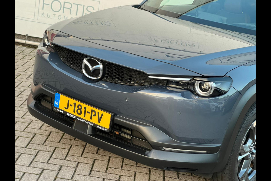 Mazda MX-30 e-SkyActiv 145 First Edition 36 kWh NL-AUTO | 100% ELEKTRISCH | CAMERA |STOELVERWARMING