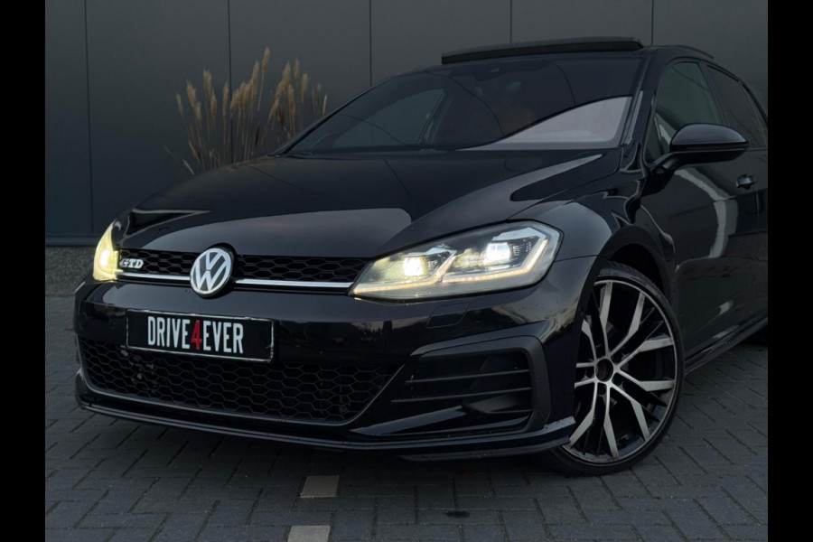 Volkswagen Golf 2.0 TDI GTD FULL PANO NAVI CAMERA APPLE CARPLAY SPORTVELGEN Volkswagen Golf 2.0 TDI GTD FULL PANO NAVI CAMERA APPLE CARPLAY SPORTVELGEN