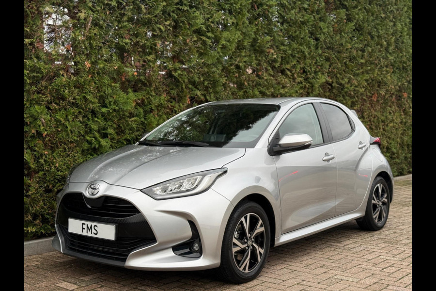 Toyota Yaris 1.5 Hybrid Dynamic CarPlay Camera Toyota Yaris 1.5 Hybrid Dynamic CarPlay Camera
