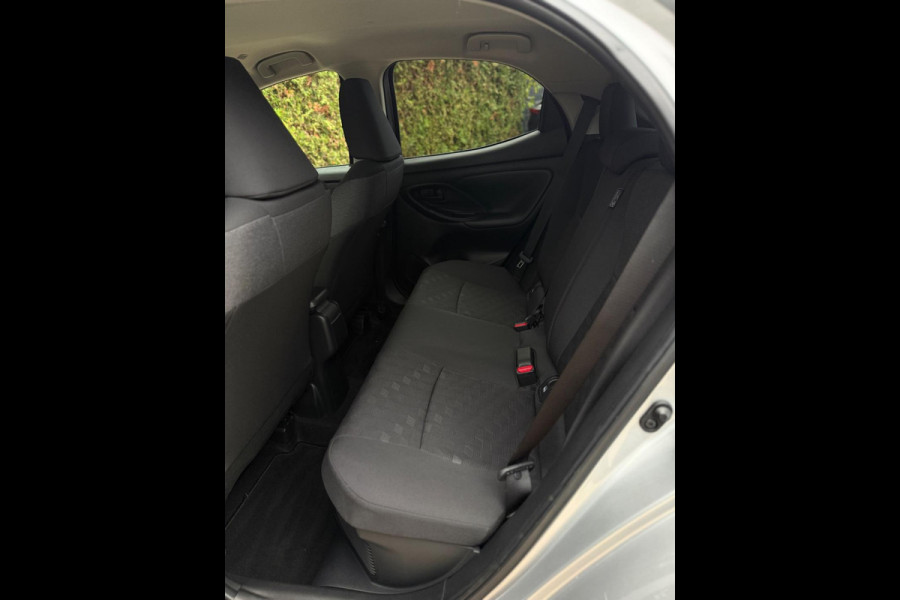 Toyota Yaris 1.5 Hybrid Dynamic CarPlay Camera Toyota Yaris 1.5 Hybrid Dynamic CarPlay Camera