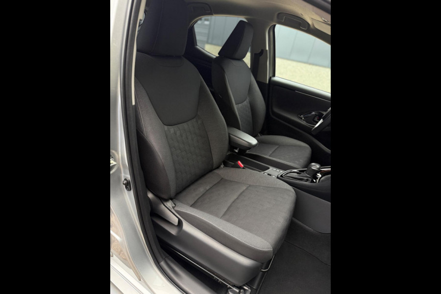 Toyota Yaris 1.5 Hybrid Dynamic CarPlay Camera Toyota Yaris 1.5 Hybrid Dynamic CarPlay Camera