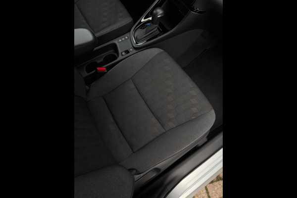 Toyota Yaris 1.5 Hybrid Dynamic CarPlay Camera Toyota Yaris 1.5 Hybrid Dynamic CarPlay Camera