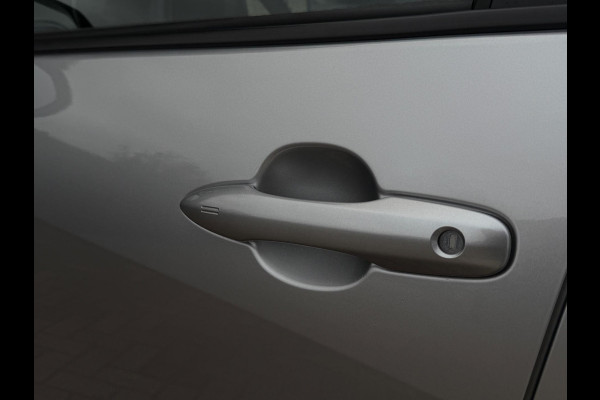 Toyota Yaris 1.5 Hybrid Dynamic CarPlay Camera Toyota Yaris 1.5 Hybrid Dynamic CarPlay Camera