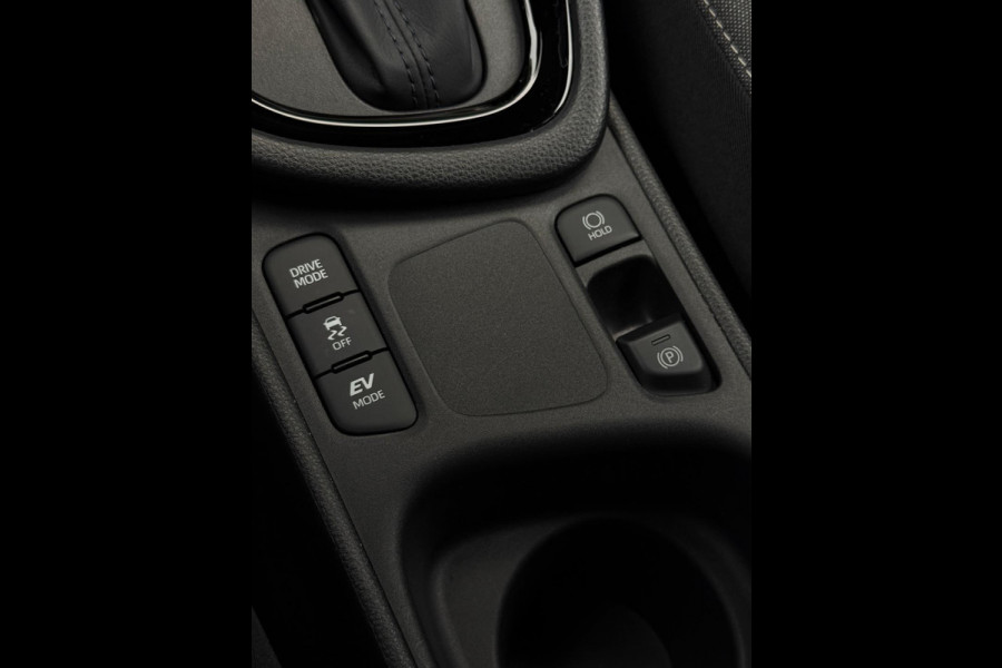 Toyota Yaris 1.5 Hybrid Dynamic CarPlay Camera Toyota Yaris 1.5 Hybrid Dynamic CarPlay Camera