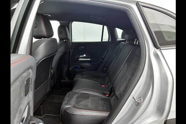 Mercedes-Benz GLA 250 e AMG Plug-In Hybride | AMG Line | NIght Pakket | Distronic | Trekhaak | Keyless-Go | Ledkoplampen | Easy Pack Achterklep, Inclusief 24 maanden MB Certified garantie voor Europa. Mercedes-Benz GLA 250 e AMG Plug-In Hybride | AMG Line | NIght Pakket | Distronic | Trekhaak | Keyless-Go | Ledkoplampen | Easy Pack Achterklep, Inclusief 24 maanden MB Certified garantie voor Europa.