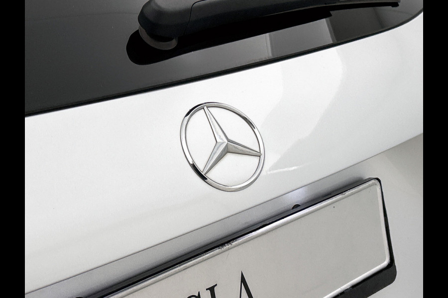 Mercedes-Benz GLA 250 e AMG Plug-In Hybride | AMG Line | NIght Pakket | Distronic | Trekhaak | Keyless-Go | Ledkoplampen | Easy Pack Achterklep, Inclusief 24 maanden MB Certified garantie voor Europa. Mercedes-Benz GLA 250 e AMG Plug-In Hybride | AMG Line | NIght Pakket | Distronic | Trekhaak | Keyless-Go | Ledkoplampen | Easy Pack Achterklep, Inclusief 24 maanden MB Certified garantie voor Europa.