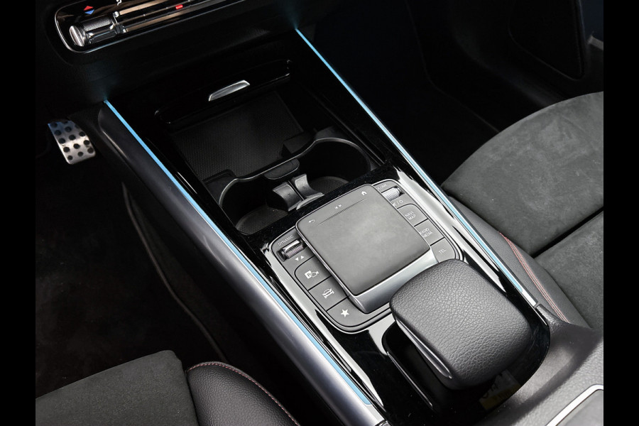 Mercedes-Benz GLA 250 e AMG Plug-In Hybride | AMG Line | NIght Pakket | Distronic | Trekhaak | Keyless-Go | Ledkoplampen | Easy Pack Achterklep, Inclusief 24 maanden MB Certified garantie voor Europa. Mercedes-Benz GLA 250 e AMG Plug-In Hybride | AMG Line | NIght Pakket | Distronic | Trekhaak | Keyless-Go | Ledkoplampen | Easy Pack Achterklep, Inclusief 24 maanden MB Certified garantie voor Europa.