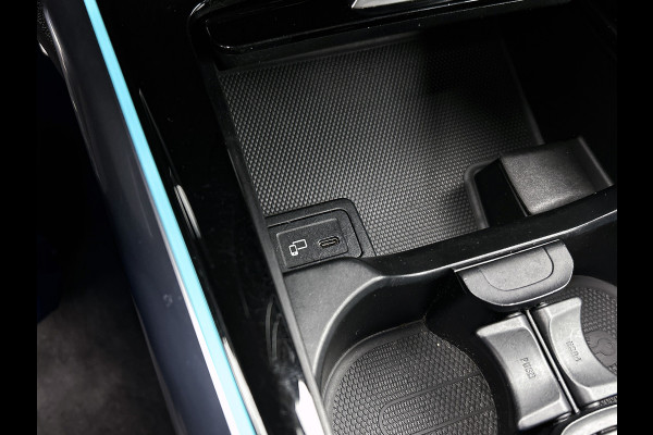 Mercedes-Benz GLA 250 e AMG Plug-In Hybride | AMG Line | NIght Pakket | Distronic | Trekhaak | Keyless-Go | Ledkoplampen | Easy Pack Achterklep, Inclusief 24 maanden MB Certified garantie voor Europa. Mercedes-Benz GLA 250 e AMG Plug-In Hybride | AMG Line | NIght Pakket | Distronic | Trekhaak | Keyless-Go | Ledkoplampen | Easy Pack Achterklep, Inclusief 24 maanden MB Certified garantie voor Europa.