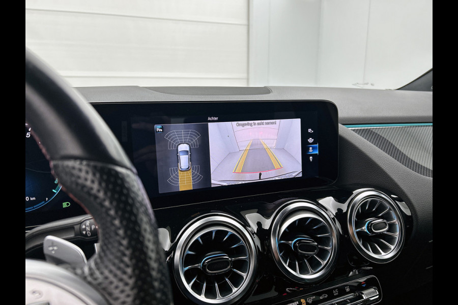 Mercedes-Benz GLA 250 e AMG Plug-In Hybride | AMG Line | NIght Pakket | Distronic | Trekhaak | Keyless-Go | Ledkoplampen | Easy Pack Achterklep, Inclusief 24 maanden MB Certified garantie voor Europa. Mercedes-Benz GLA 250 e AMG Plug-In Hybride | AMG Line | NIght Pakket | Distronic | Trekhaak | Keyless-Go | Ledkoplampen | Easy Pack Achterklep, Inclusief 24 maanden MB Certified garantie voor Europa.