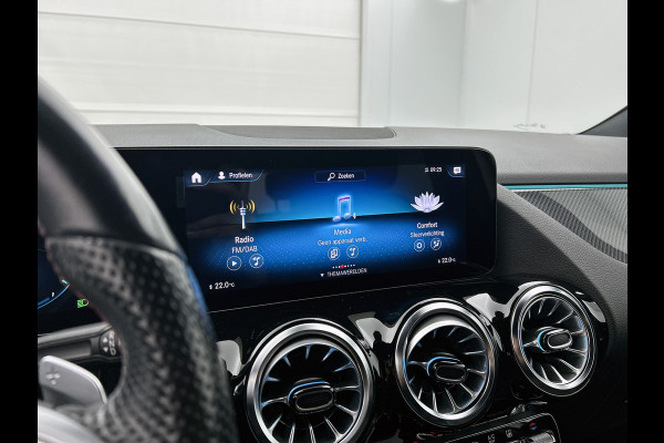 Mercedes-Benz GLA 250 e AMG Plug-In Hybride | AMG Line | NIght Pakket | Distronic | Trekhaak | Keyless-Go | Ledkoplampen | Easy Pack Achterklep, Inclusief 24 maanden MB Certified garantie voor Europa. Mercedes-Benz GLA 250 e AMG Plug-In Hybride | AMG Line | NIght Pakket | Distronic | Trekhaak | Keyless-Go | Ledkoplampen | Easy Pack Achterklep, Inclusief 24 maanden MB Certified garantie voor Europa.