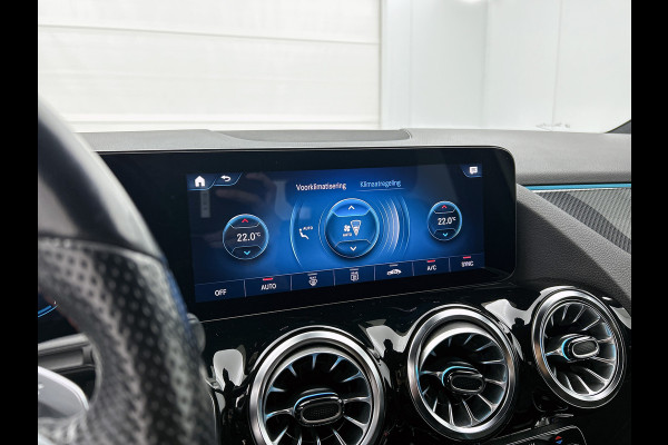 Mercedes-Benz GLA 250 e AMG Plug-In Hybride | AMG Line | NIght Pakket | Distronic | Trekhaak | Keyless-Go | Ledkoplampen | Easy Pack Achterklep, Inclusief 24 maanden MB Certified garantie voor Europa. Mercedes-Benz GLA 250 e AMG Plug-In Hybride | AMG Line | NIght Pakket | Distronic | Trekhaak | Keyless-Go | Ledkoplampen | Easy Pack Achterklep, Inclusief 24 maanden MB Certified garantie voor Europa.