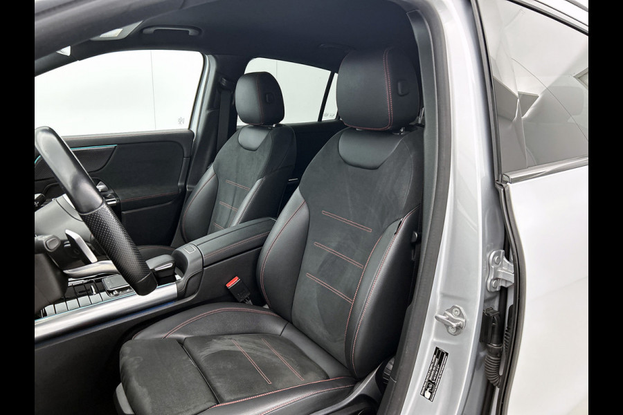 Mercedes-Benz GLA 250 e AMG Plug-In Hybride | AMG Line | NIght Pakket | Distronic | Trekhaak | Keyless-Go | Ledkoplampen | Easy Pack Achterklep, Inclusief 24 maanden MB Certified garantie voor Europa. Mercedes-Benz GLA 250 e AMG Plug-In Hybride | AMG Line | NIght Pakket | Distronic | Trekhaak | Keyless-Go | Ledkoplampen | Easy Pack Achterklep, Inclusief 24 maanden MB Certified garantie voor Europa.