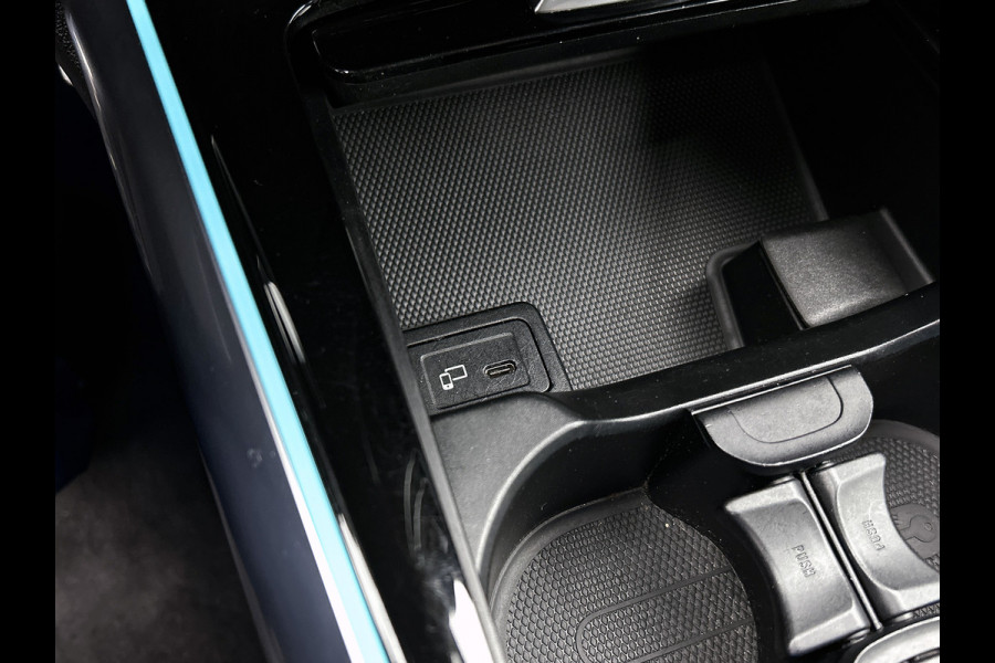 Mercedes-Benz GLA 250 e AMG Plug-In Hybride | AMG Line | NIght Pakket | Distronic | Trekhaak | Keyless-Go | Ledkoplampen | Easy Pack Achterklep, Inclusief 24 maanden MB Certified garantie voor Europa. Mercedes-Benz GLA 250 e AMG Plug-In Hybride | AMG Line | NIght Pakket | Distronic | Trekhaak | Keyless-Go | Ledkoplampen | Easy Pack Achterklep, Inclusief 24 maanden MB Certified garantie voor Europa.