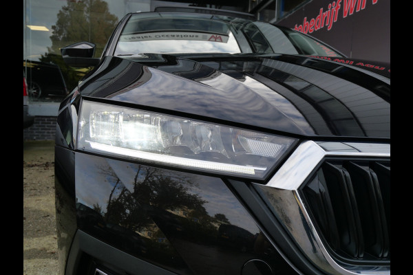 Škoda Octavia Combi 1.0 TSI BUSINESS | PANORAMA | DIGI DASH | LED | TREKHAAK | DEALER O-H!! Škoda Octavia Combi 1.0 TSI BUSINESS | PANORAMA | DIGI DASH | LED | TREKHAAK | DEALER O-H!!