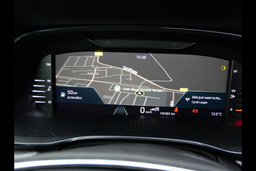 Škoda Octavia Combi 1.0 TSI BUSINESS | PANORAMA | DIGI DASH | LED | TREKHAAK | DEALER O-H!! Škoda Octavia Combi 1.0 TSI BUSINESS | PANORAMA | DIGI DASH | LED | TREKHAAK | DEALER O-H!!