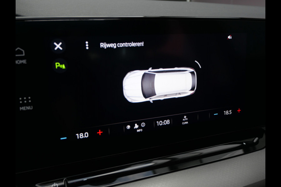 Škoda Octavia Combi 1.0 TSI BUSINESS | PANORAMA | DIGI DASH | LED | TREKHAAK | DEALER O-H!! Škoda Octavia Combi 1.0 TSI BUSINESS | PANORAMA | DIGI DASH | LED | TREKHAAK | DEALER O-H!!