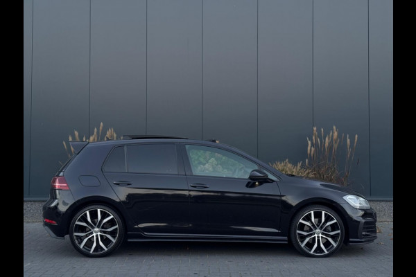 Volkswagen Golf 2.0 TDI GTD FULL PANO NAVI CAMERA APPLE CARPLAY SPORTVELGEN Volkswagen Golf 2.0 TDI GTD FULL PANO NAVI CAMERA APPLE CARPLAY SPORTVELGEN