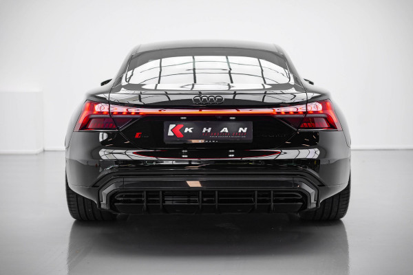 Audi e-tron GT RS 93 kWh |Full Carbon|Luchtvering|Vossen|Nightvision|HUD|B&O|Massage| Audi e-tron GT RS 93 kWh |Full Carbon|Luchtvering|Vossen|Nightvision|HUD|B&O|Massage|
