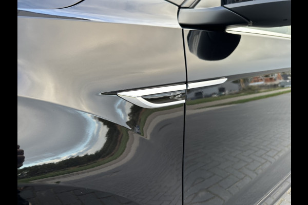Volkswagen T-Roc Cabrio 1.5 TSI R-Line M2023 TREKHAAK CAMERA NAVI APPLE CARPLAY