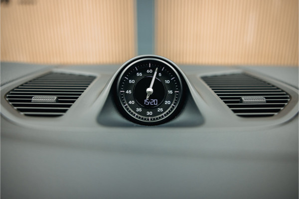 Porsche Cayenne Coupé 3.0 E-Hybrid | Sport Chrono | Bose | Stoelverwarming | Porsche Cayenne Coupé 3.0 E-Hybrid | Sport Chrono | Bose | Stoelverwarming |