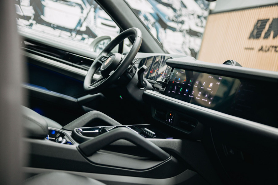 Porsche Cayenne Coupé 3.0 E-Hybrid | Sport Chrono | Bose | Stoelverwarming | Porsche Cayenne Coupé 3.0 E-Hybrid | Sport Chrono | Bose | Stoelverwarming |