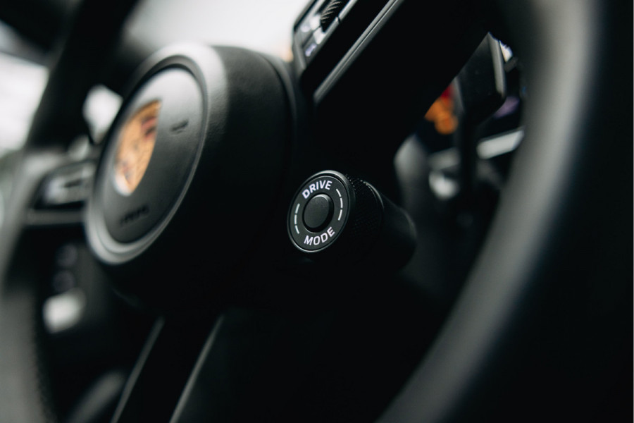 Porsche Cayenne Coupé 3.0 E-Hybrid | Sport Chrono | Bose | Stoelverwarming | Porsche Cayenne Coupé 3.0 E-Hybrid | Sport Chrono | Bose | Stoelverwarming |