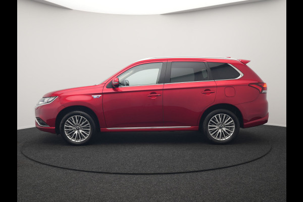 Mitsubishi Outlander 2.4 PHEV Intense Plug In Hybrid 225pk Dealer O.H PHEV | Trekhaak | Camera | Lederen Sportstoelen Verwarmd | Navigatie | Keyless | Android Auto | DAB | Mitsubishi Outlander 2.4 PHEV Intense Plug In Hybrid 225pk Dealer O.H PHEV | Trekhaak | Camera | Lederen Sportstoelen Verwarmd | Navigatie | Keyless | Android Auto | DAB |