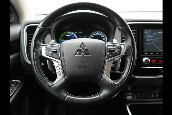 Mitsubishi Outlander 2.4 PHEV Intense Plug In Hybrid 225pk Dealer O.H PHEV | Trekhaak | Camera | Lederen Sportstoelen Verwarmd | Navigatie | Keyless | Android Auto | DAB | Mitsubishi Outlander 2.4 PHEV Intense Plug In Hybrid 225pk Dealer O.H PHEV | Trekhaak | Camera | Lederen Sportstoelen Verwarmd | Navigatie | Keyless | Android Auto | DAB |
