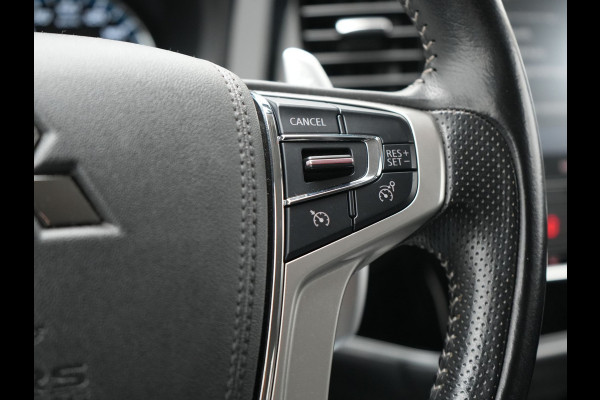Mitsubishi Outlander 2.4 PHEV Intense Plug In Hybrid 225pk Dealer O.H PHEV | Trekhaak | Camera | Lederen Sportstoelen Verwarmd | Navigatie | Keyless | Android Auto | DAB | Mitsubishi Outlander 2.4 PHEV Intense Plug In Hybrid 225pk Dealer O.H PHEV | Trekhaak | Camera | Lederen Sportstoelen Verwarmd | Navigatie | Keyless | Android Auto | DAB |