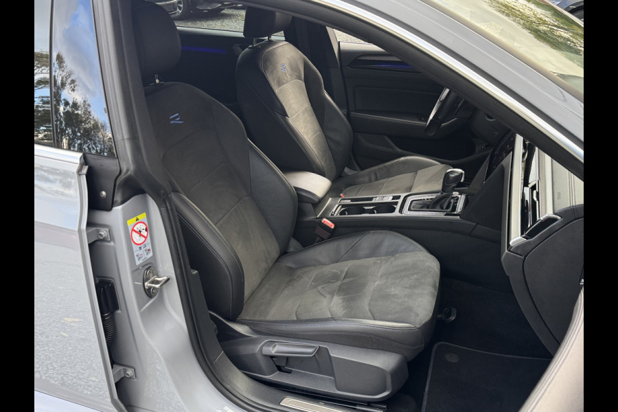 Volkswagen Arteon R Shooting Brake 4Motion 2.0 TSI 320PK LEDER | VIRTUAL | STUURVERW. Volkswagen Arteon R Shooting Brake 4Motion 2.0 TSI 320PK LEDER | VIRTUAL | STUURVERW.
